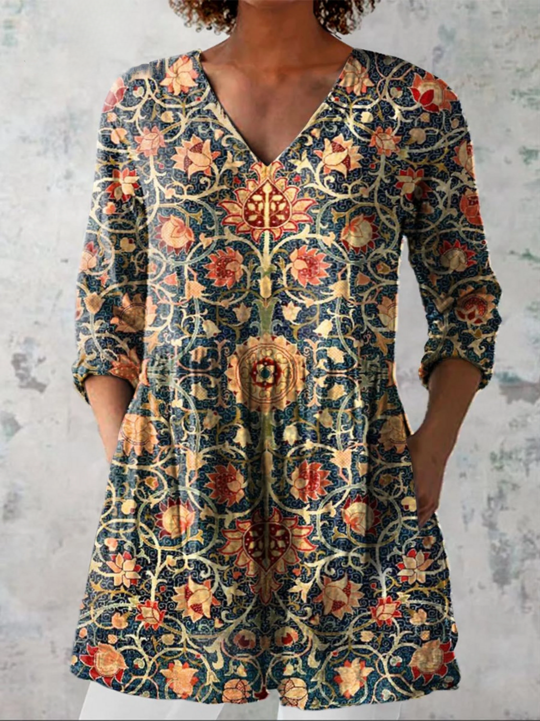 Celine | Lång blus med V-ringning