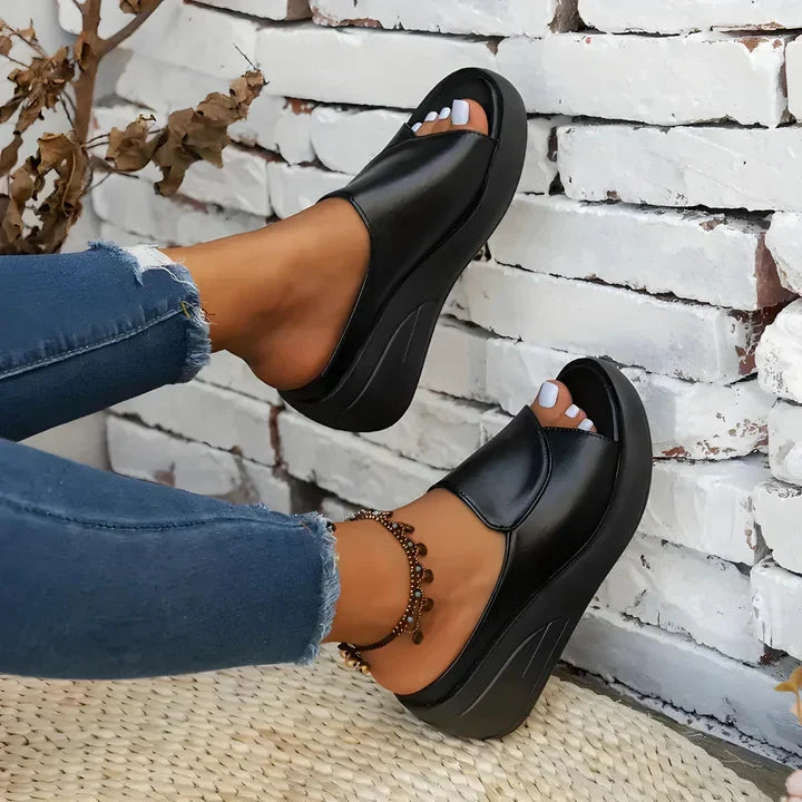 Eliza | Ortopediska Slip-on Wedge Sandaler