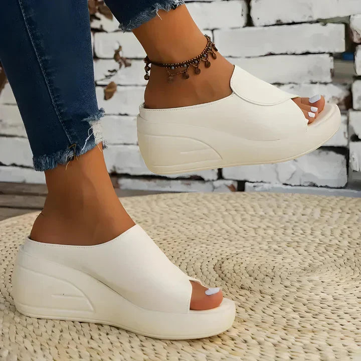 Eliza | Ortopediska Slip-on Wedge Sandaler