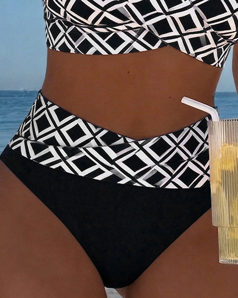 Yonna | Tvådelad Bikini Med Bh-Snitt Och Diamantmönster