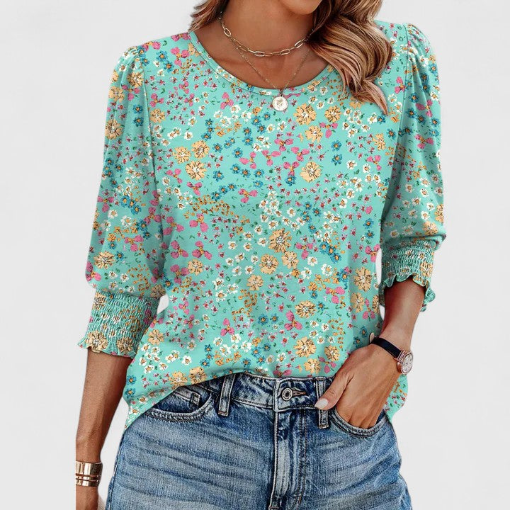 Solara | Elegant Smockad Topp
