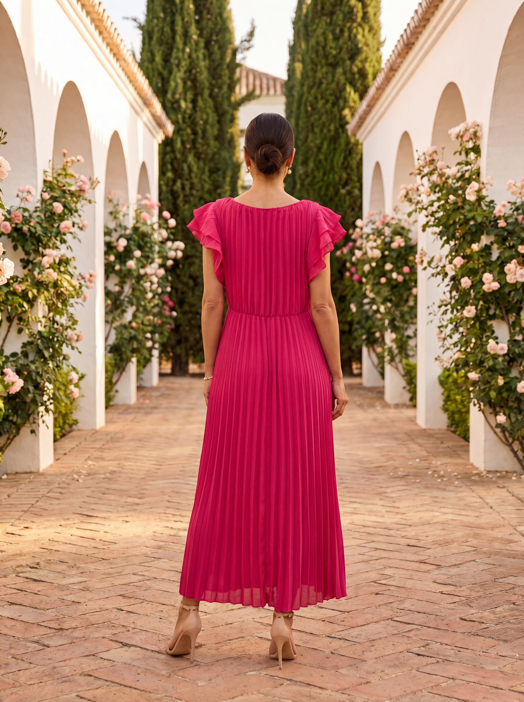 Seraphina | Elegant Maxi Klänning med Plissé och Knyttalje