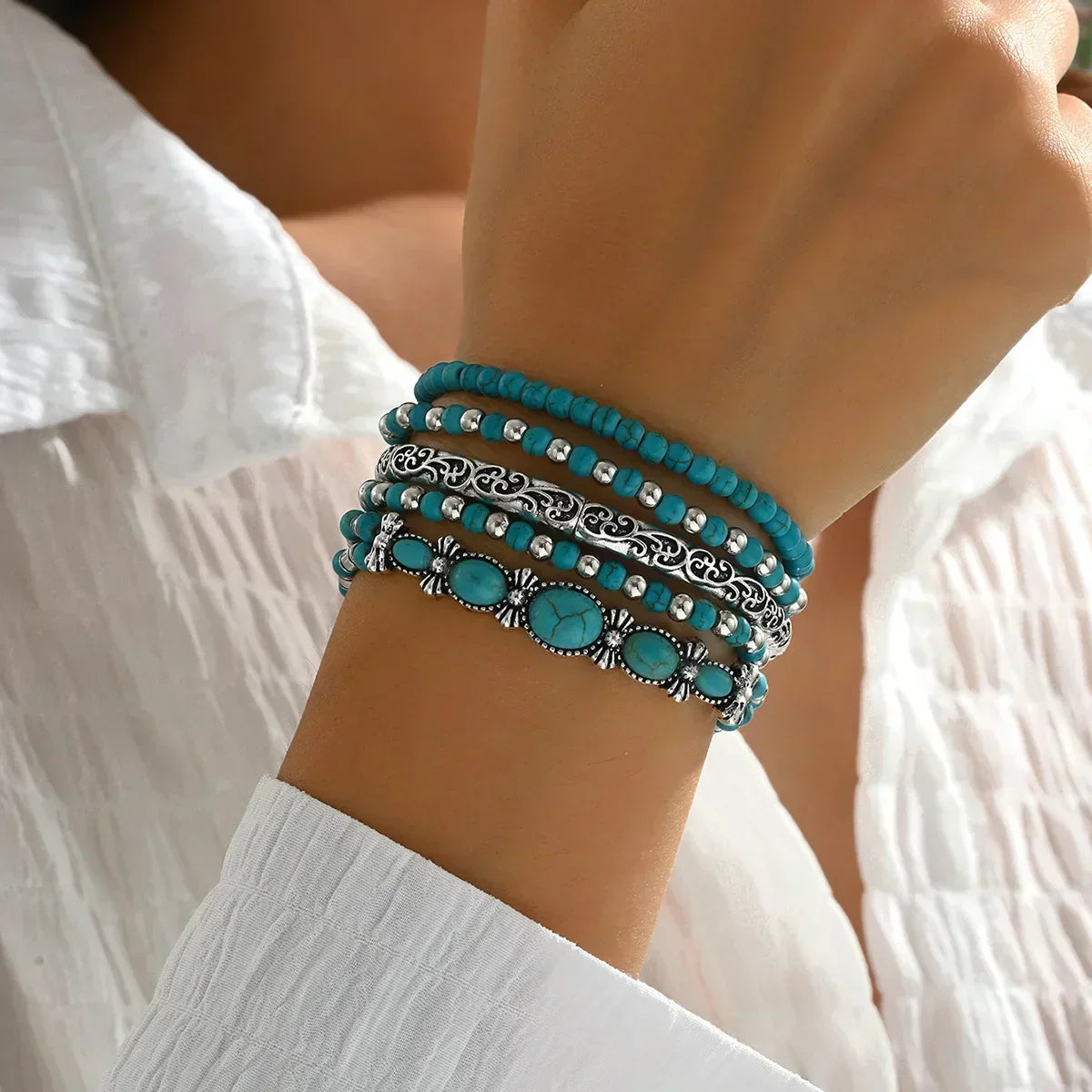 Boho-armbandsset med turkosa pärlor