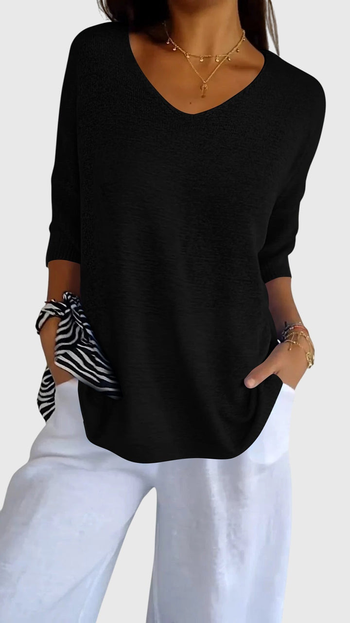 Cassandra | Elegant V-ringad Topp