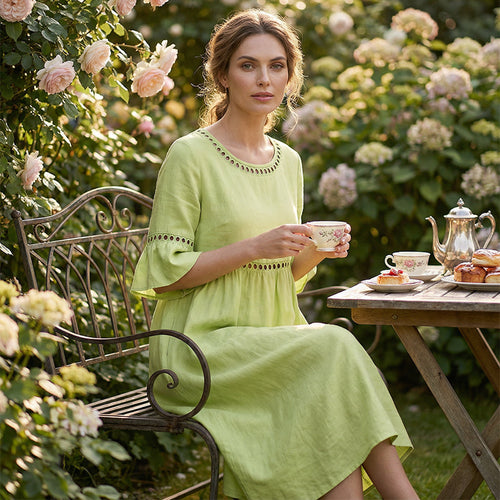 Agatha | Elegant Midiklänning som Döljer Magen